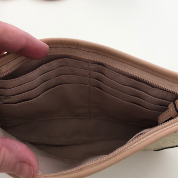 Coach Wristlet - Gold - Picture 4 of 8